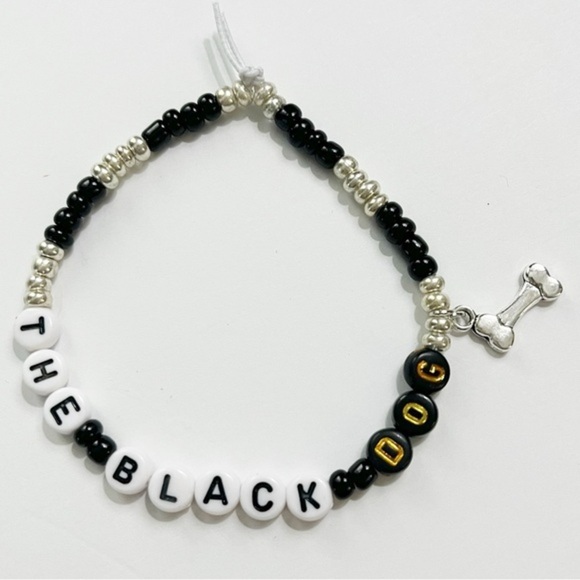 Taylor Swift Eras Tour Friendship Bracelet The Black Dog TTPD - Picture 1 of 2
